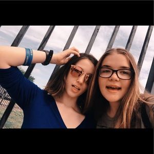 Meet your Posher, Kaylee